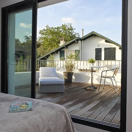 빌라 D'architecte Avec Piscine Pour 6 Personnes Proche *
