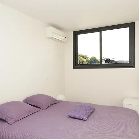 D'architecte Avec Piscine Pour 6 Personnes Proche Biarritz